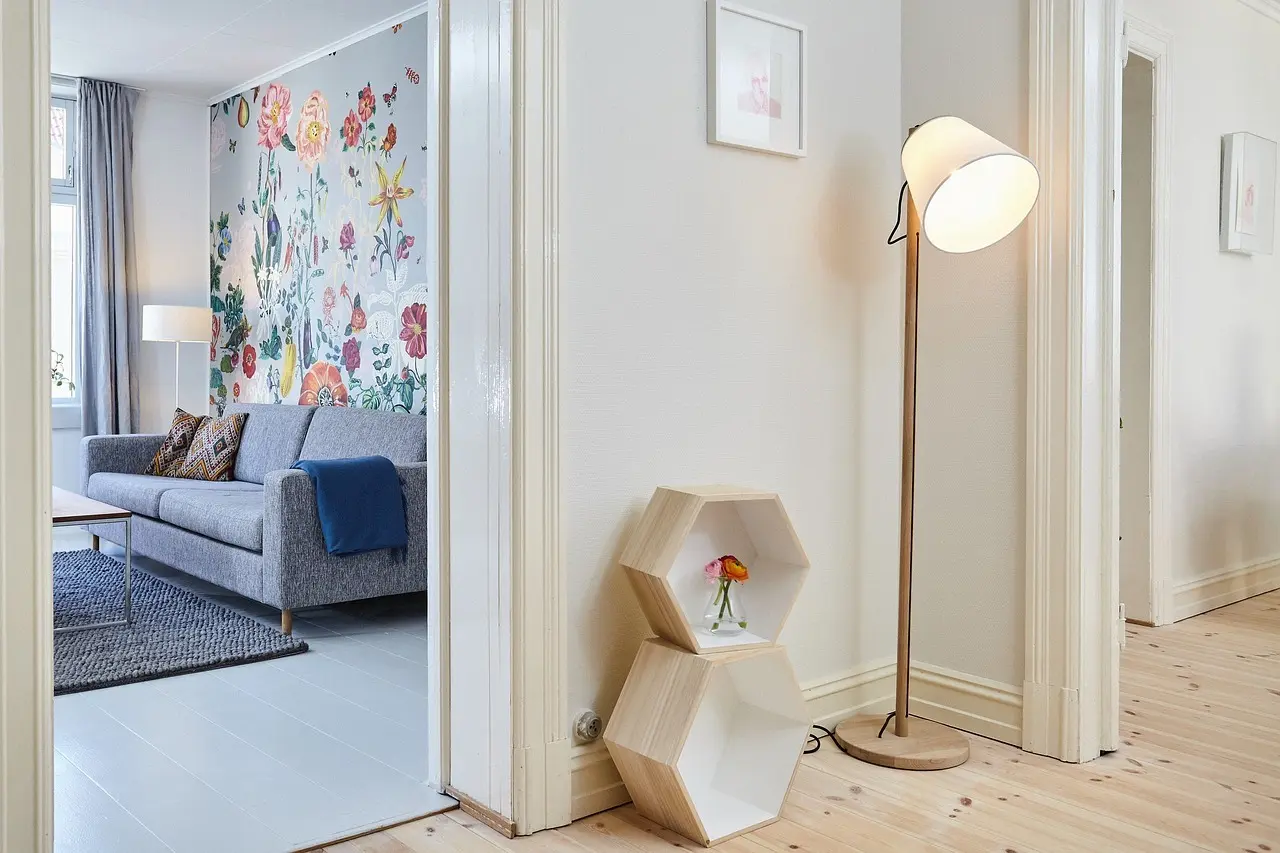 Sådan udskifter du en stikkontakt til din gulvlampe trin for trin